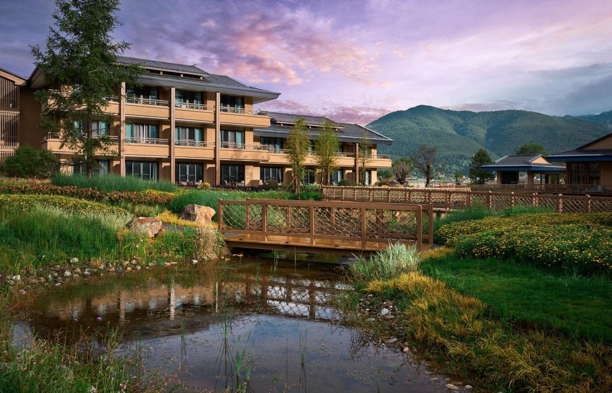 Hotel Indigo Lugu Lake By Ihg Lijiang  Buitenkant foto